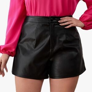 NEW Women’s High Waisted Shorts With Pockets Size XL